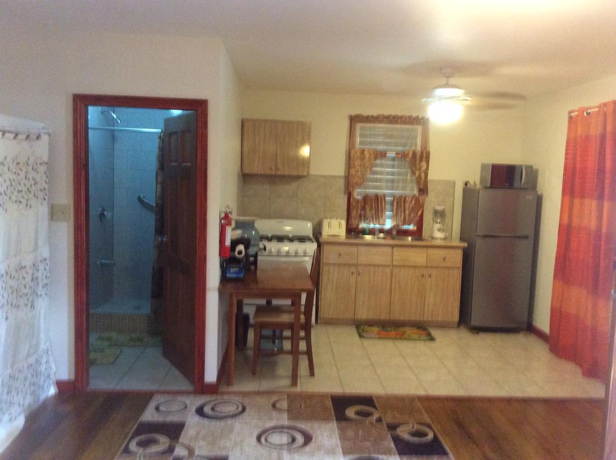River Bend Resort B&B Belize City Exteriör bild